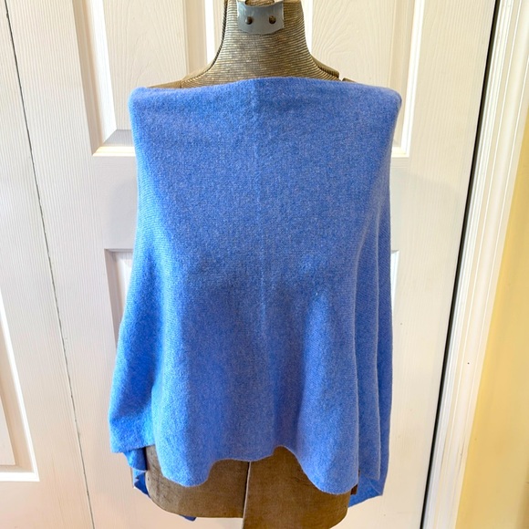 claudia nichole Accessories - Claudia Nichole one size sky blue 100% cashmere  shawl or shrug